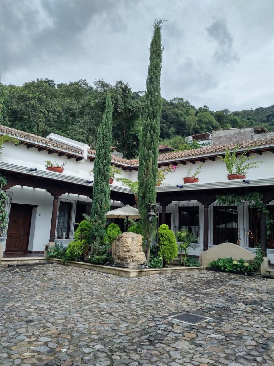 Villas Emekarsa, Antigua Exteriör bild
